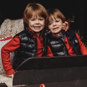 Meet your Posher, Debbie